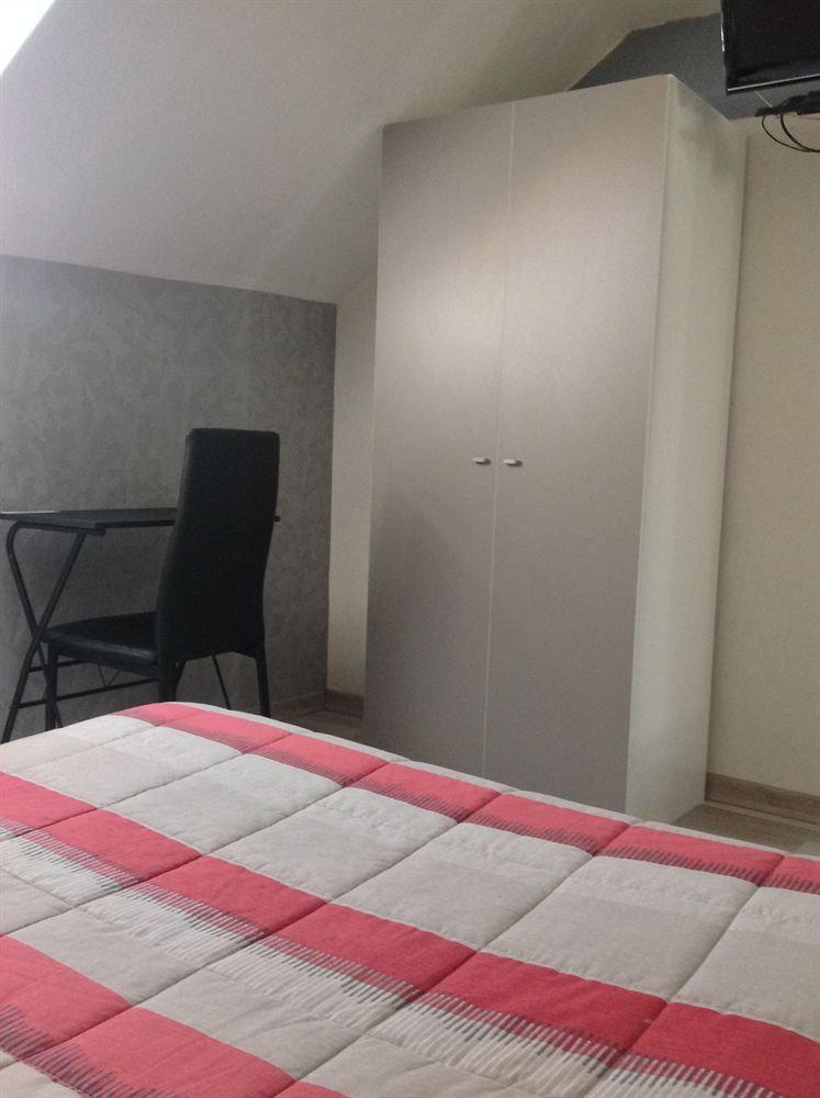 Alp'Hotel Voreppe Kültér fotó